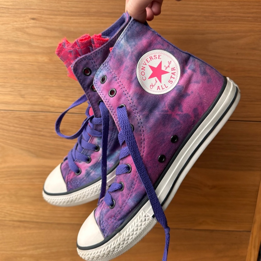 Converse All Star Ruffled Tongue High Tops Pink Purple Tie Dye Size 7